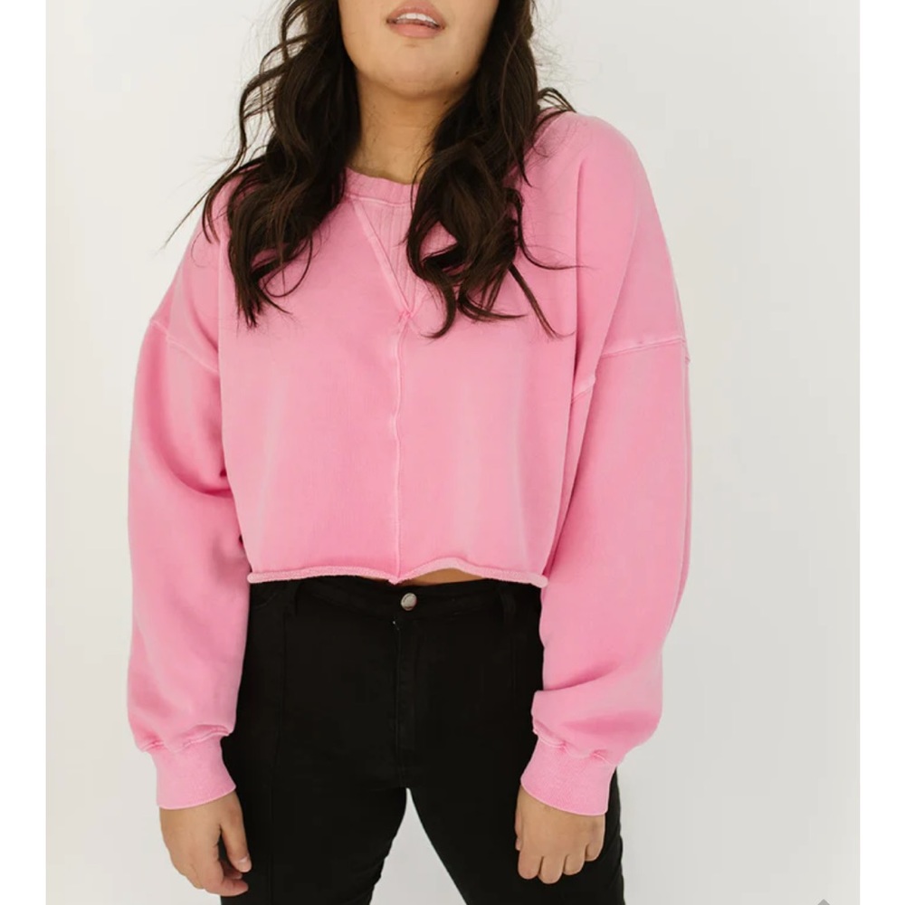 Tristan Pullover Cropped Oversize Crew Sweater color bubblegum size small